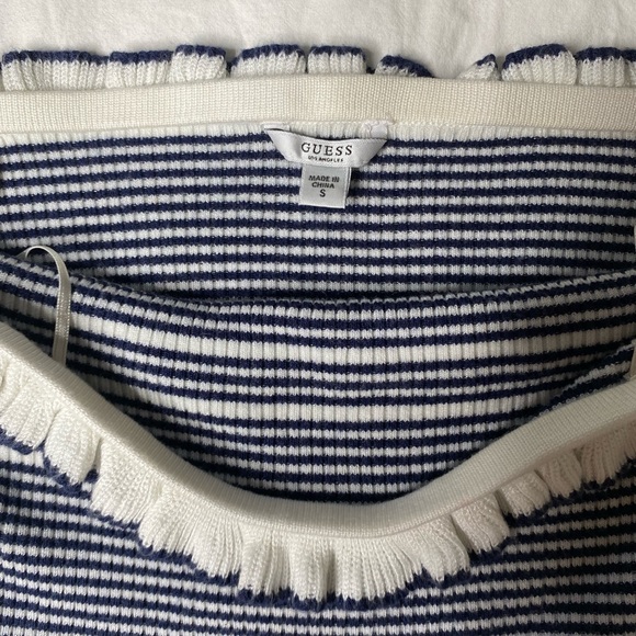 Guess Women's Blue and White Stripes Off the Shoulder Top (Sz.S) - Picture 3 of 4